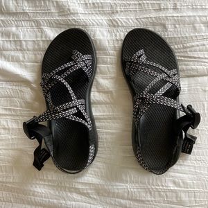 women’s chaco
